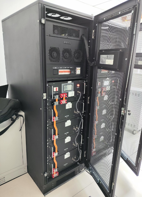 Aplikasi Cluster Baterai Lithium-ion Cadangan Daya UPS 192V 384V